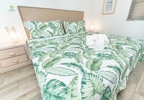 2 chambres, fer et planche Ă repasser, Wi-Fi gratuit, draps fournis