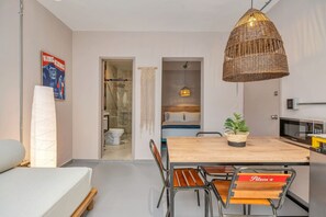 1 Schlafzimmer, Schreibtisch, Bügeleisen/Bügelbrett, WLAN