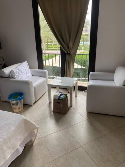 Areezo - 4BR House!