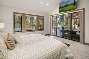6 chambres, fer et planche à repasser, lit parapluie, Wi-Fi gratuit