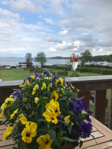 Traumhafte Ferienwohnung mit Seeblick pur