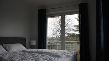 2 slaapkamers, een strijkplank/strijkijzer, wifi, beddengoed