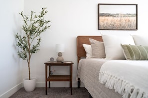 2 chambres, fer et planche à repasser, lit parapluie, Wi-Fi