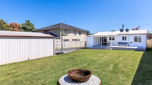 Exterior - High Tide - Pet Friendly with Fire Pit (Sanctuary Point)