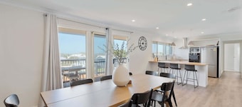 The Beach House 64 Neighbour Ave Goolwa Beach