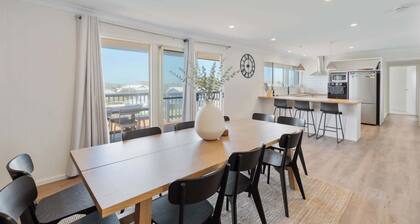 The Beach House 64 Neighbour Ave Goolwa Beach