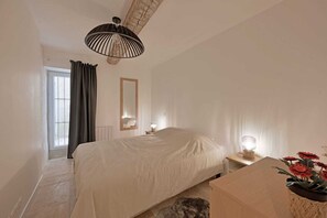 3 間睡房、熨斗/熨衫板、Wi-Fi、床單