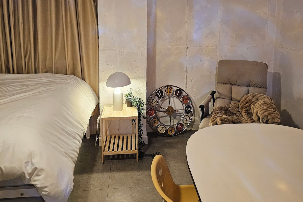 Superior-Zimmer (Luo Kuma) | Laptopgeeigneter Arbeitsplatz, kostenloses WLAN