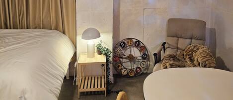 Chambre supérieure (Luo Kuma) | Espace de travail pour ordinateurs portables, accÚs au Wi-Fi (inclus)