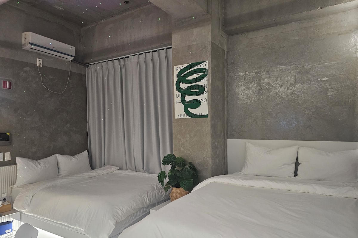 Superior-Zimmer (Luo Cat) | Laptopgeeigneter Arbeitsplatz, kostenloses WLAN