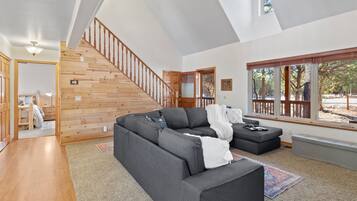 TV connectée, cheminée