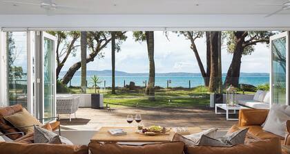 Azure Haven – A Waterfront Luxury Retreat for Families