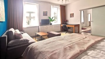 Appartement, uitzicht op binnenplaats | 1 slaapkamer, individueel gedecoreerd, individueel gemeubileerd