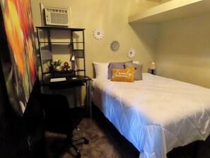 1 bedroom, desk, iron/ironing board, free WiFi