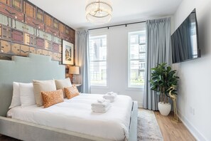 4 Schlafzimmer, Schreibtisch, Bügeleisen/Bügelbrett, kostenloses WLAN