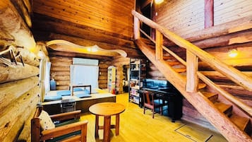 Family Cottage | Living area | Flat-screen TV