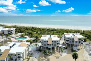 Exterior - Amazing Direct Ocean/Gulf Front Beach Views Condo (Sanibel)