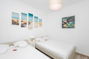 3 habitaciones, tabla de planchar con plancha y wifi gratis 