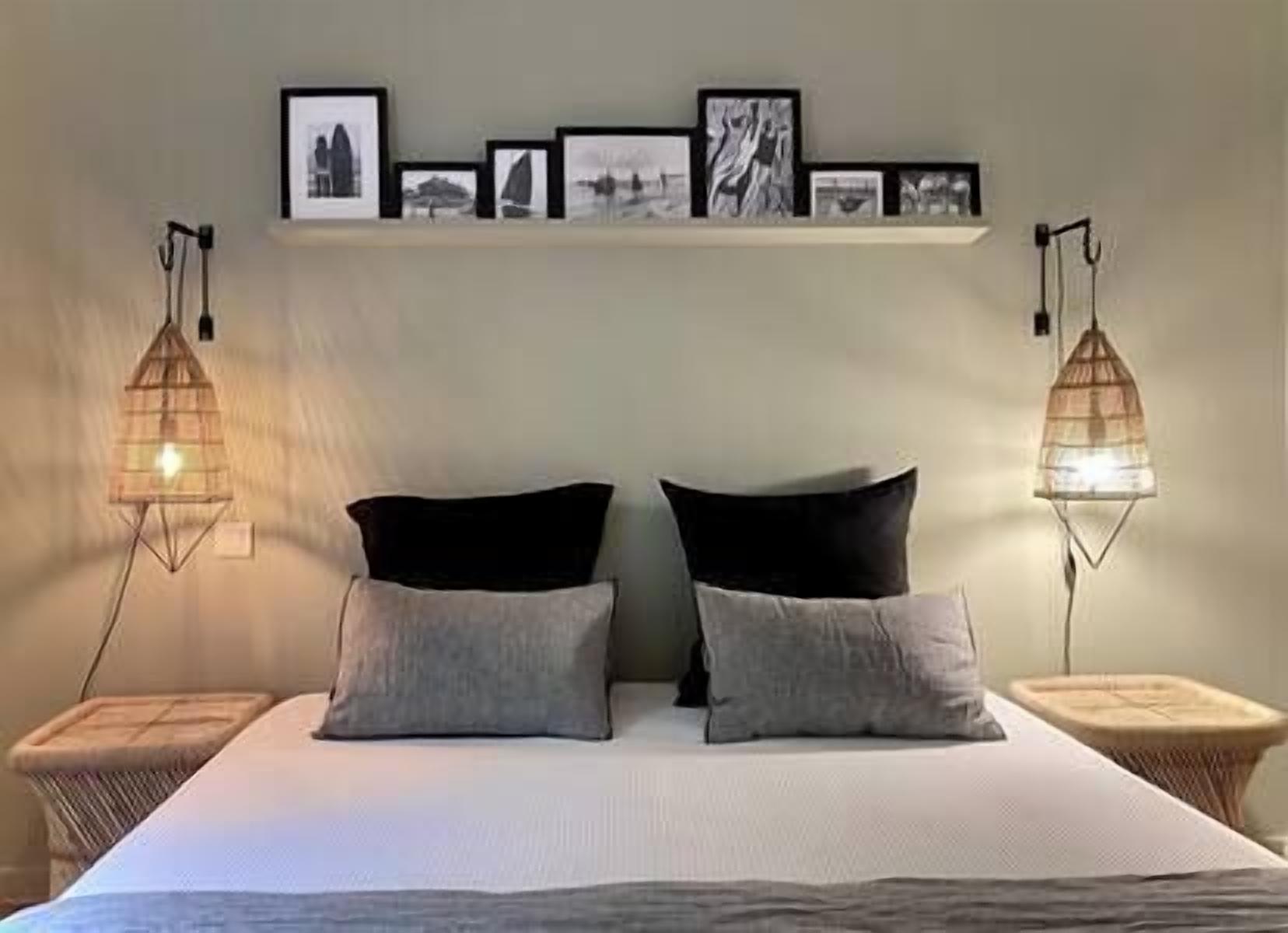 4 chambres, fer et planche à repasser, Wi-Fi, draps fournis