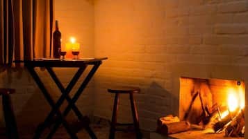 1 bedroom, desk, laptop workspace, free WiFi