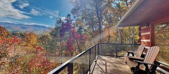 Alexander's Lookout by Jackson Mountain Rentals