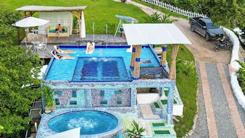Udendørs pool