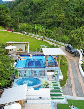 Outdoor pool - Bio Habitat Entre Montañas (Gigante)