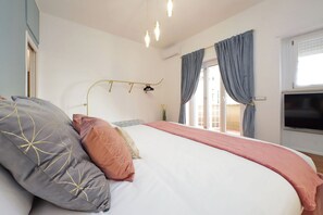 3 chambres, fer et planche à repasser, accès au Wi-Fi (inclus)
