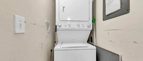 Appart'hôtel, plusieurs lits (Regency Towers 1212) | Intérieur