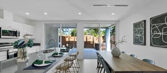 Up to 12 guests! Modern Villa in Wynwood