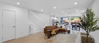 Up to 12 guests! Modern Villa in Wynwood