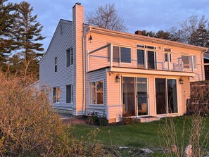 Exterior - 4 BEDROOM 2.5 BATH LAKEFRONT HOME WITH 2 KITCHENS (SEBAGO)