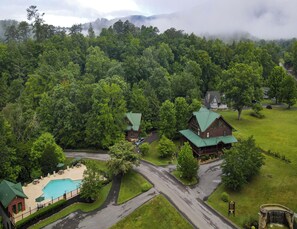 Studio (2 Bedrooms) | Property amenity - Breathless Views by Smoky Cove Resort (Sevierville)