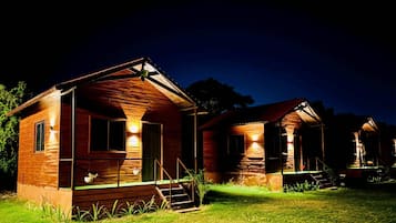 Cottage, vista lago | 1 camera, Wi-Fi gratuito