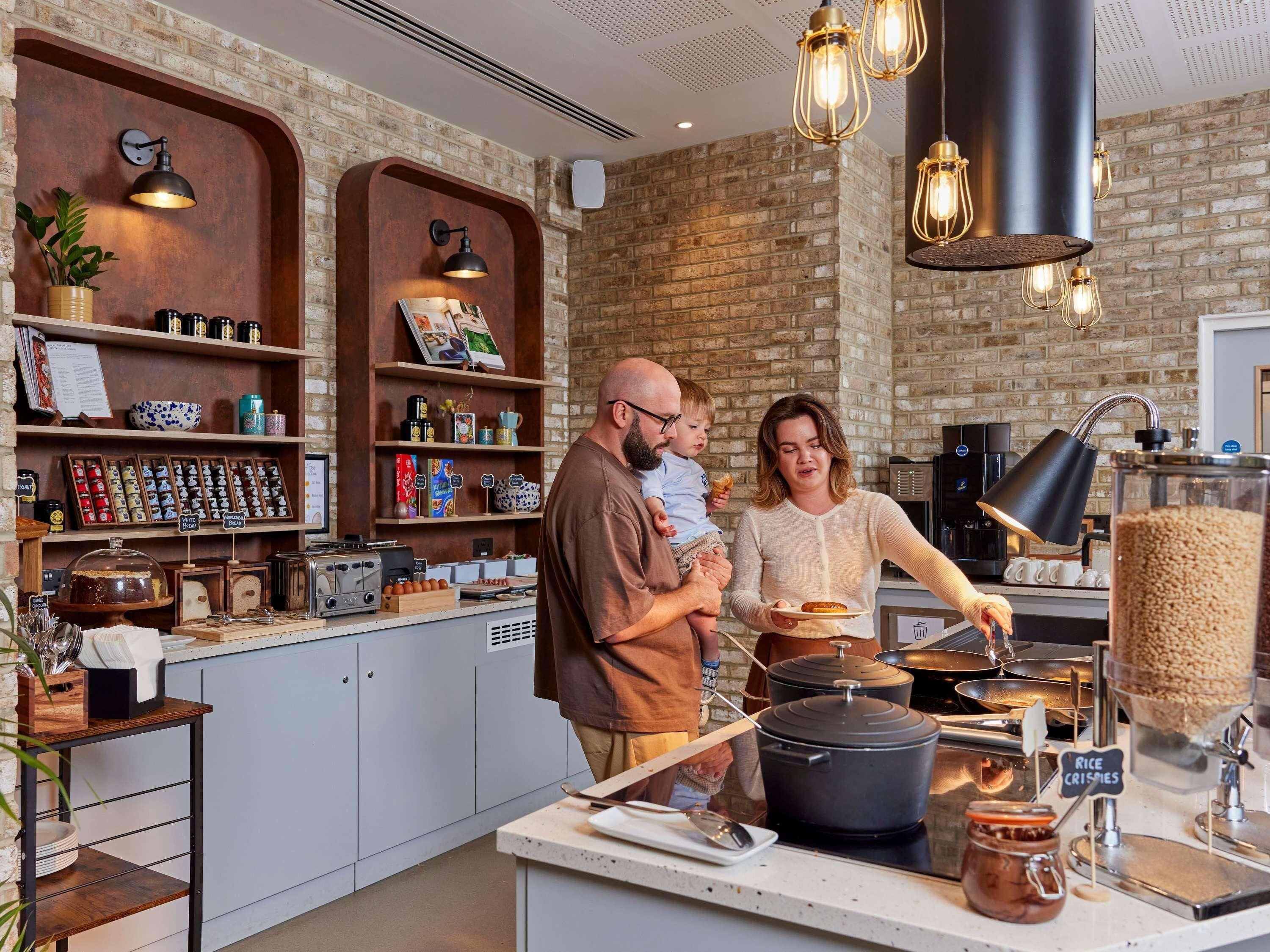 Petit déjeuner anglais (19.00 GBP par personne)