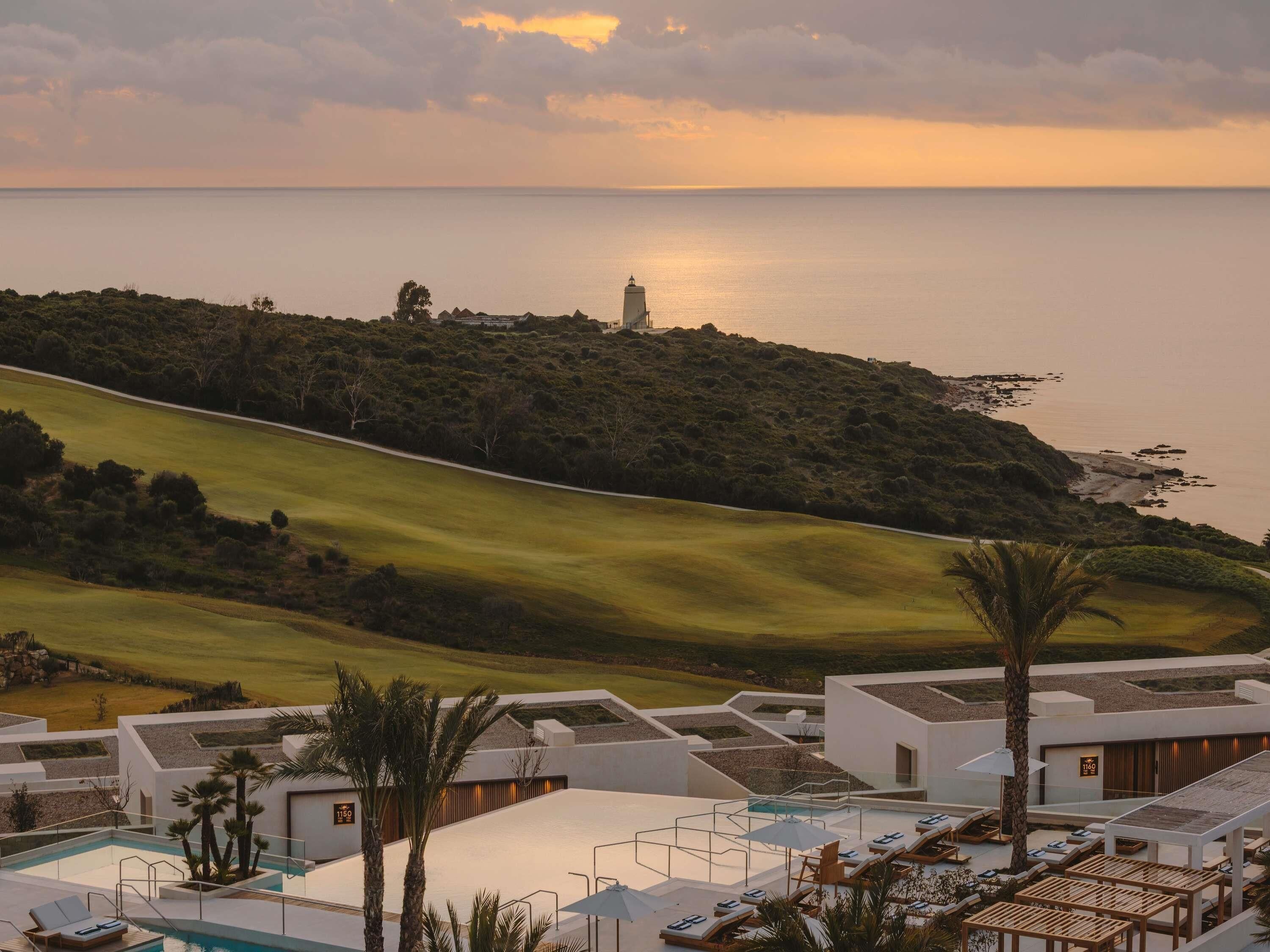 Signature Sea View Studio Suite 1 King, with Pool, Outdoor Area | View from room