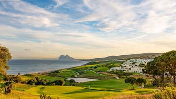 FAIRMONT GOLF King 56sqm