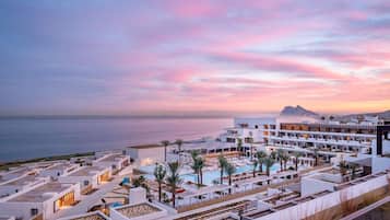 Sengetøy i egyptisk bomull, sengetøy av topp kvalitet og minibar