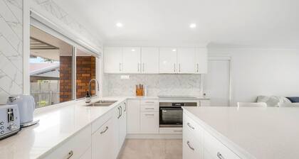 Island Time - 3 bedroom holiday home in North Haven