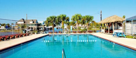 House (2 Bedrooms) | Property amenity