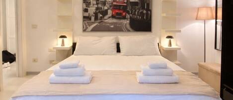 1 habitación, tabla de planchar con plancha, wifi y ropa de cama