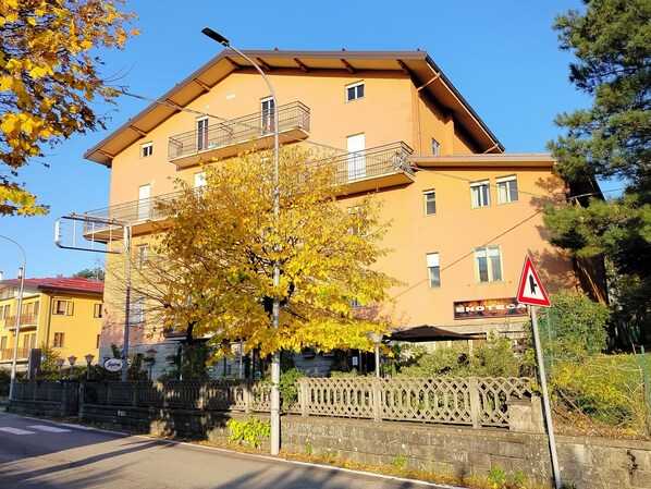 Fachada de la propiedad