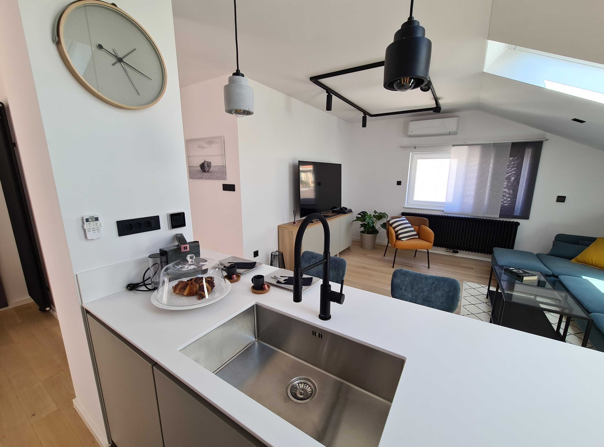 Departamento (Two Bedroom Apartment with Balcony an) | Cocina privada | Refrigerador 