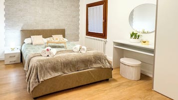 1 camera, Wi-Fi gratuito, lenzuola