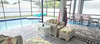 Brand new house with heated salt water pool. Perfect get away in Palm Coast