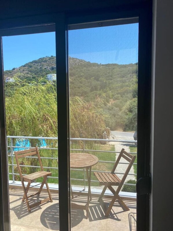 Interior - Mati apartment-Near Almyrida Beach-shared pool (Chania)