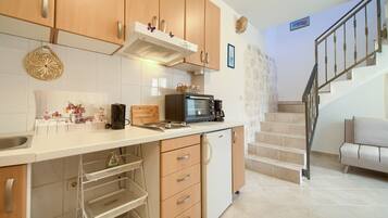 Studio (Standard Studio Apartment) | Eigene Küche | Kühlschrank