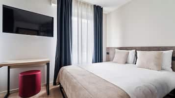 Studio, 1 grand lit, vue cour intérieure