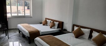 The Shiva inn B&B - 2 double bedroom