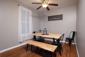 Dining - Cozy Adirondack Escape (Warrensburg)